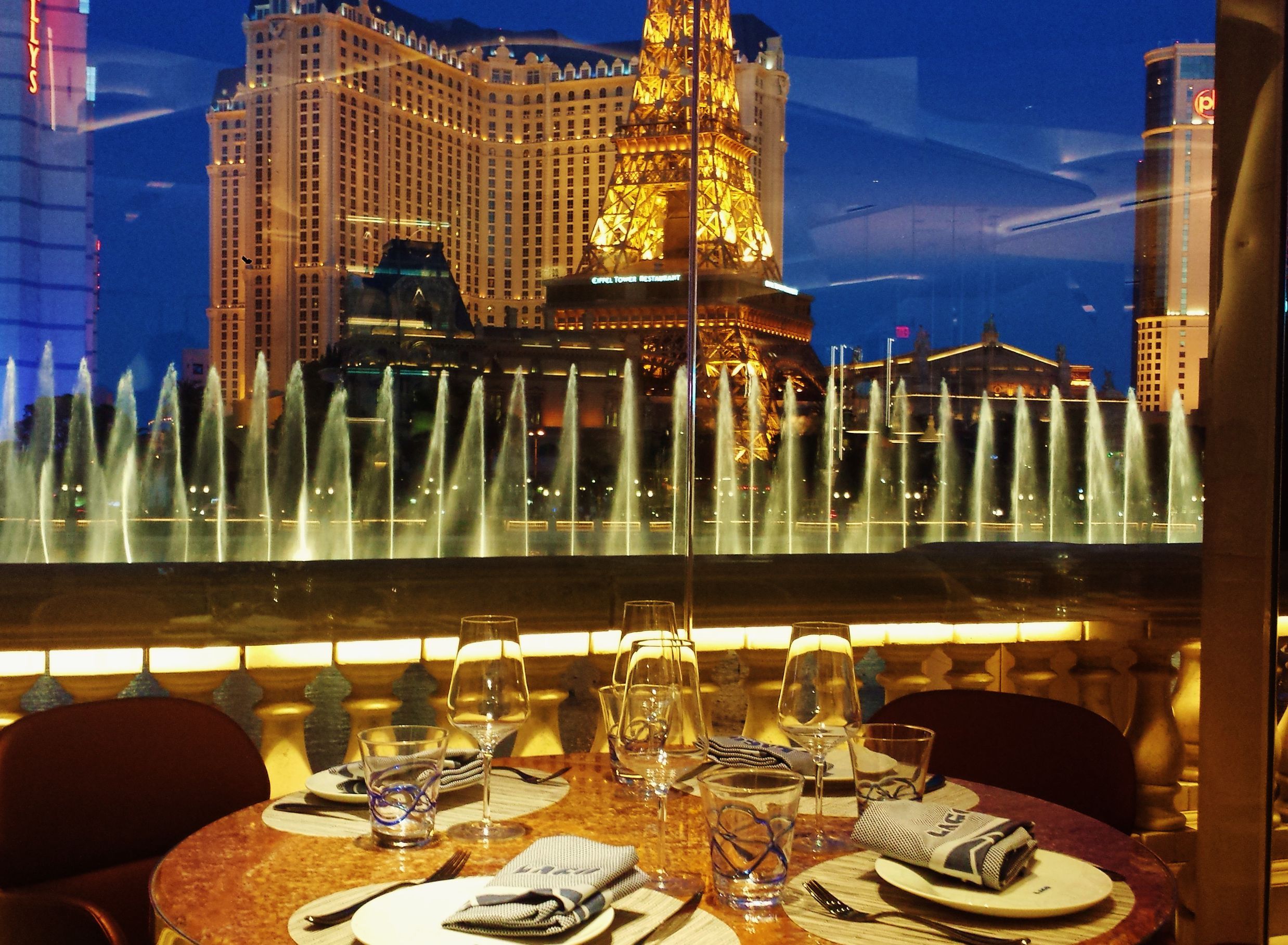 Eiffel Tower Las Vegas: The most desired restaurant on the Las